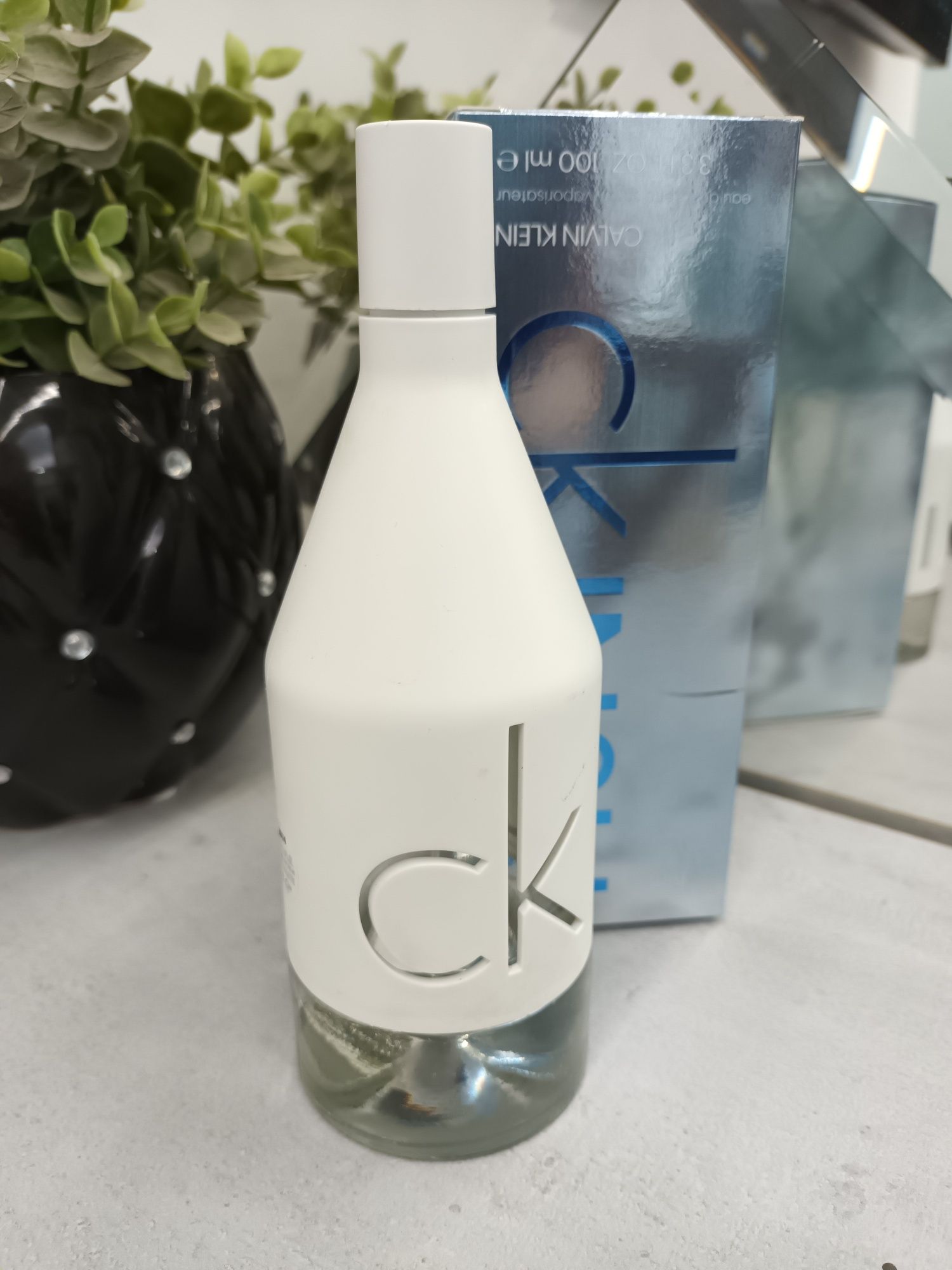 Flakon i pudełko po perfumach Calvin Klein