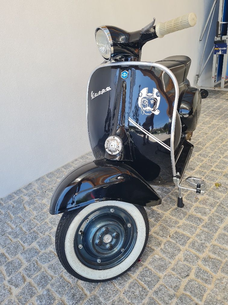 Vespa 50s 1976 Preta