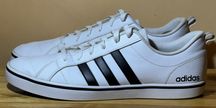 Кросівки Adidas. Розмір 47, довжина устілки 30,5 см
