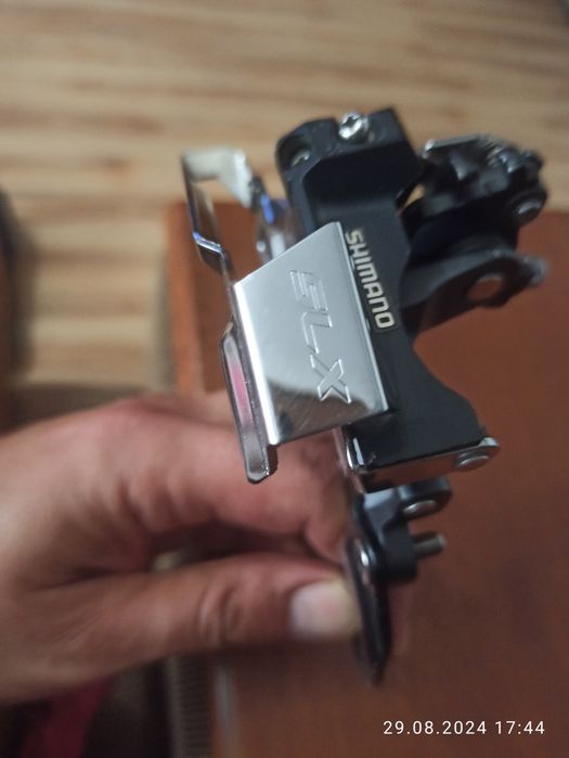 Передний переключатель