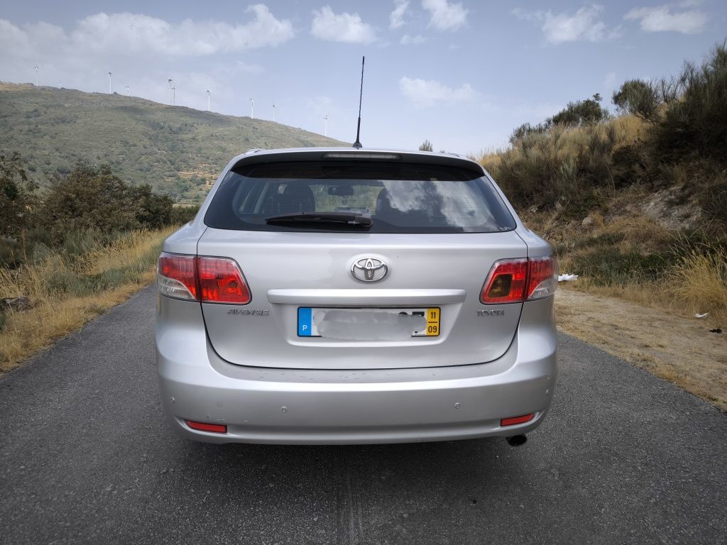 Toyota Avensis SD 2.0 D-4D Exclusive +Navi