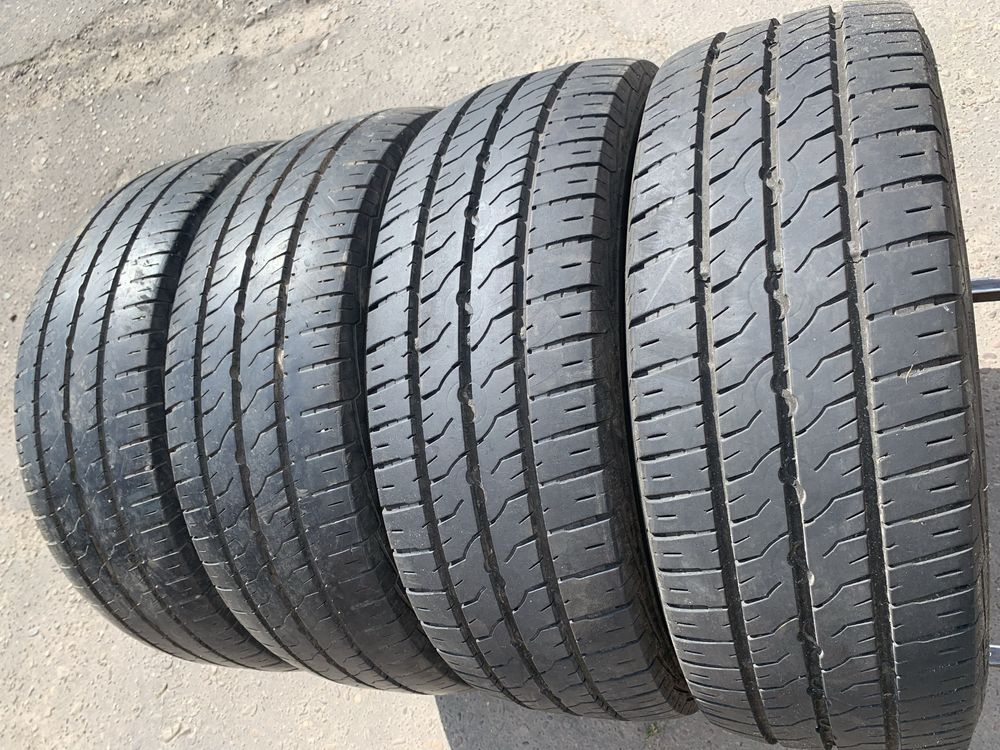 Шини 205/65 R15C Semperit 7,8-6,8 мм 205 65 15С