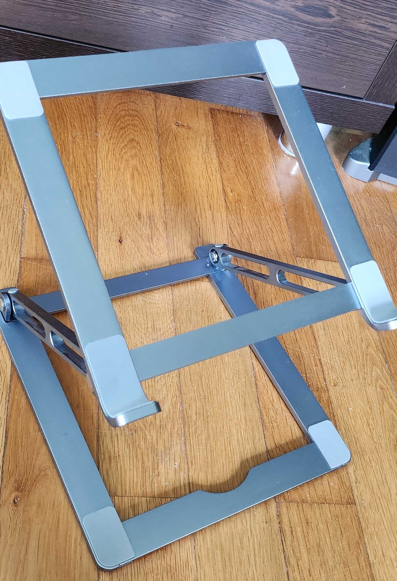 Metalowa podstawka pod laptopa tablet