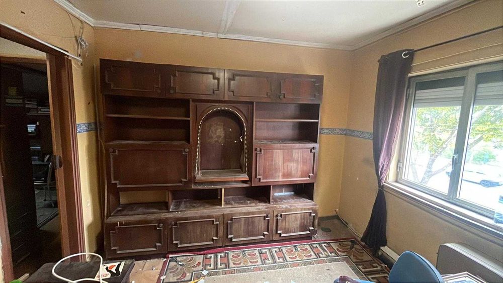 Móbíliário diverso + Livros, eletrodomésticos etc