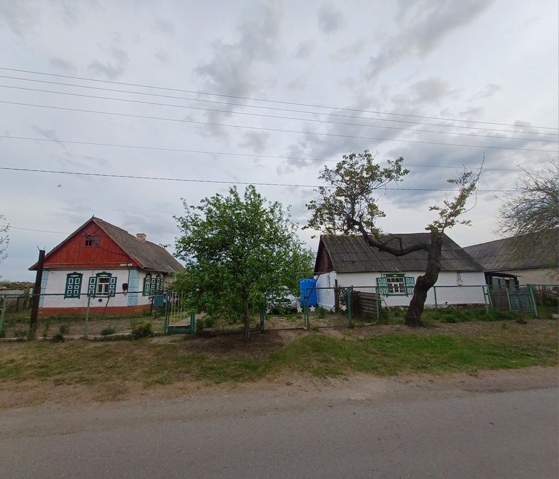 Продаётся дом в селе Разумовка 8 км от Запорожья. Продажа от владельца