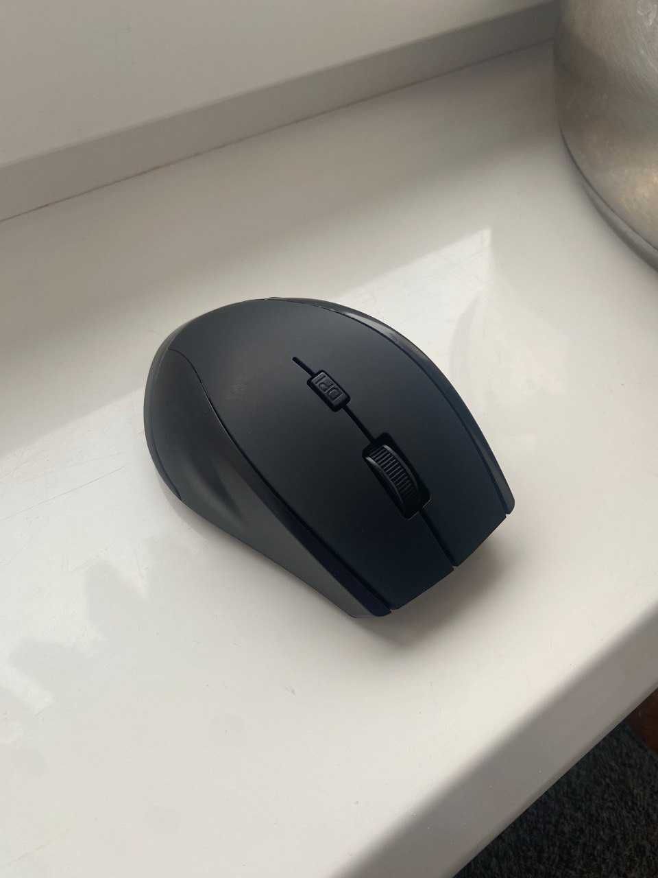 Нова безпровідна комп'ютерна миша