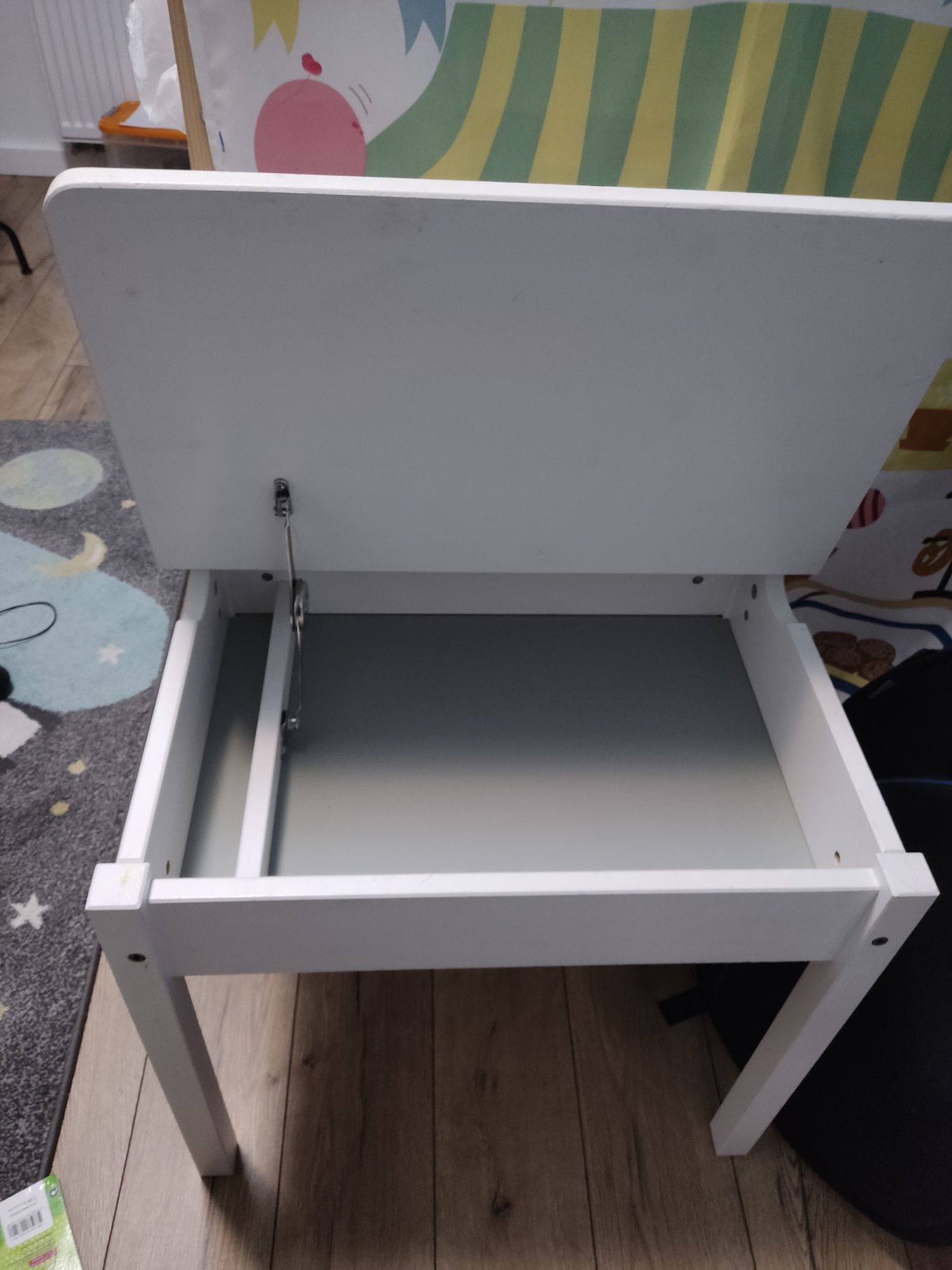 Stolik/ biurko dziecięce Ikea