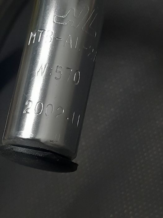 Aluminiowa kierownica turystyczna giętą baranek zoom 57cm