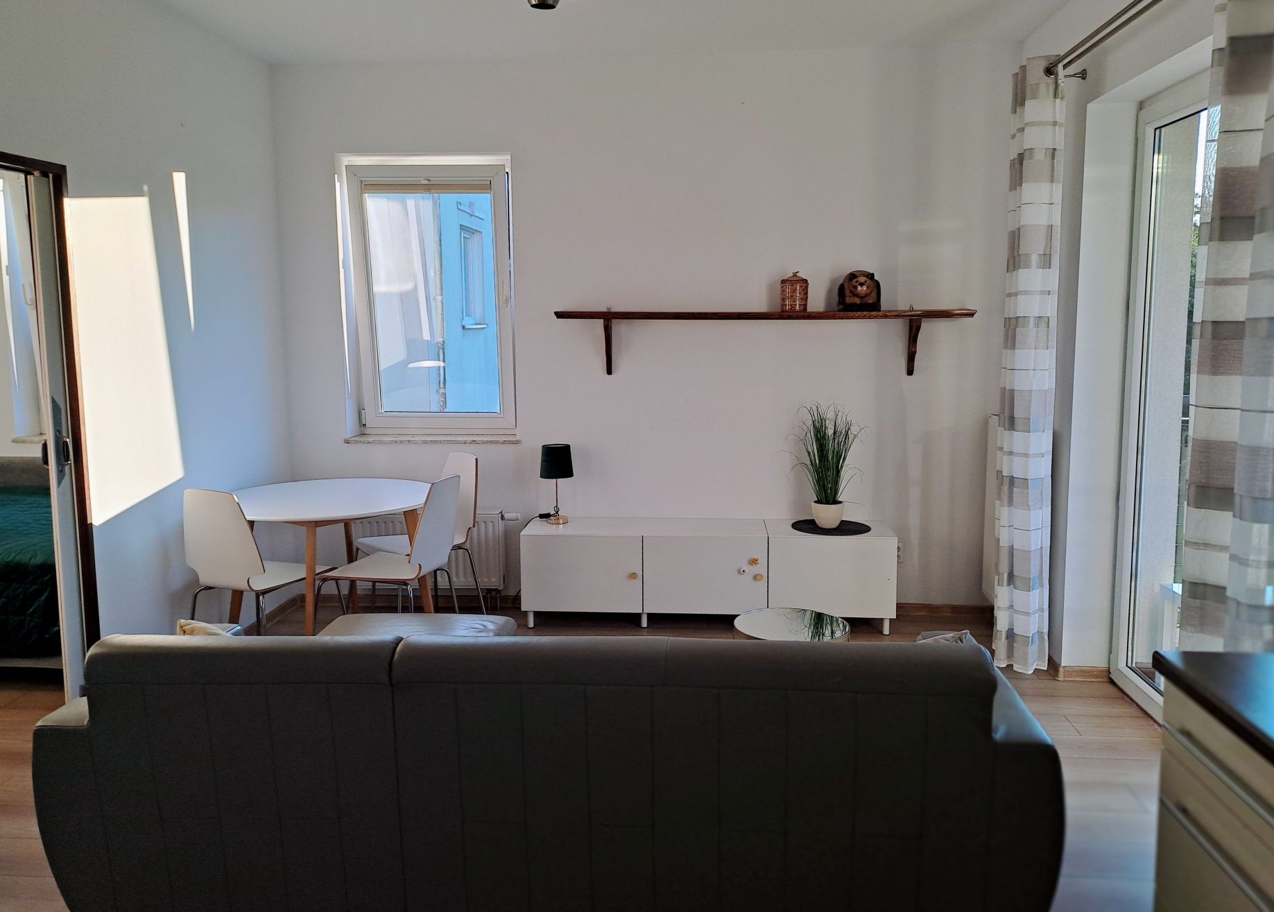 Wynajmę 2 pokoje, 38 m², taras, parking – Stara Miłosna, Wesoła, W-wa