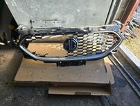 grill chrom MG ZS