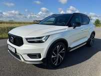 Volvo XC 40 !!! R-DESIGN !!! 190 PS !!! 4x4 !!! LED !!!