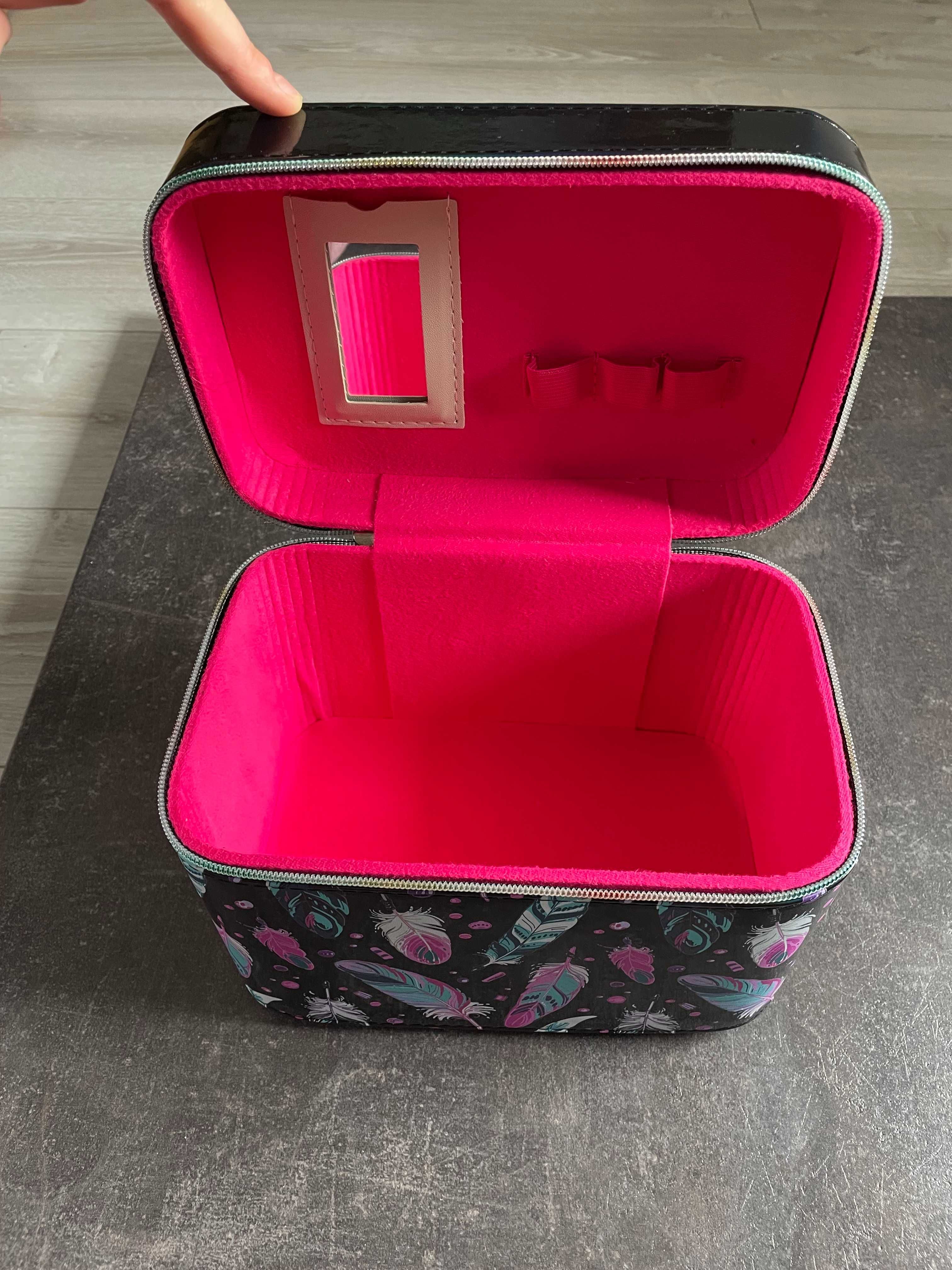Walizka kuferek na kosmetyki pudełko z lustrem duże prezent kobiety