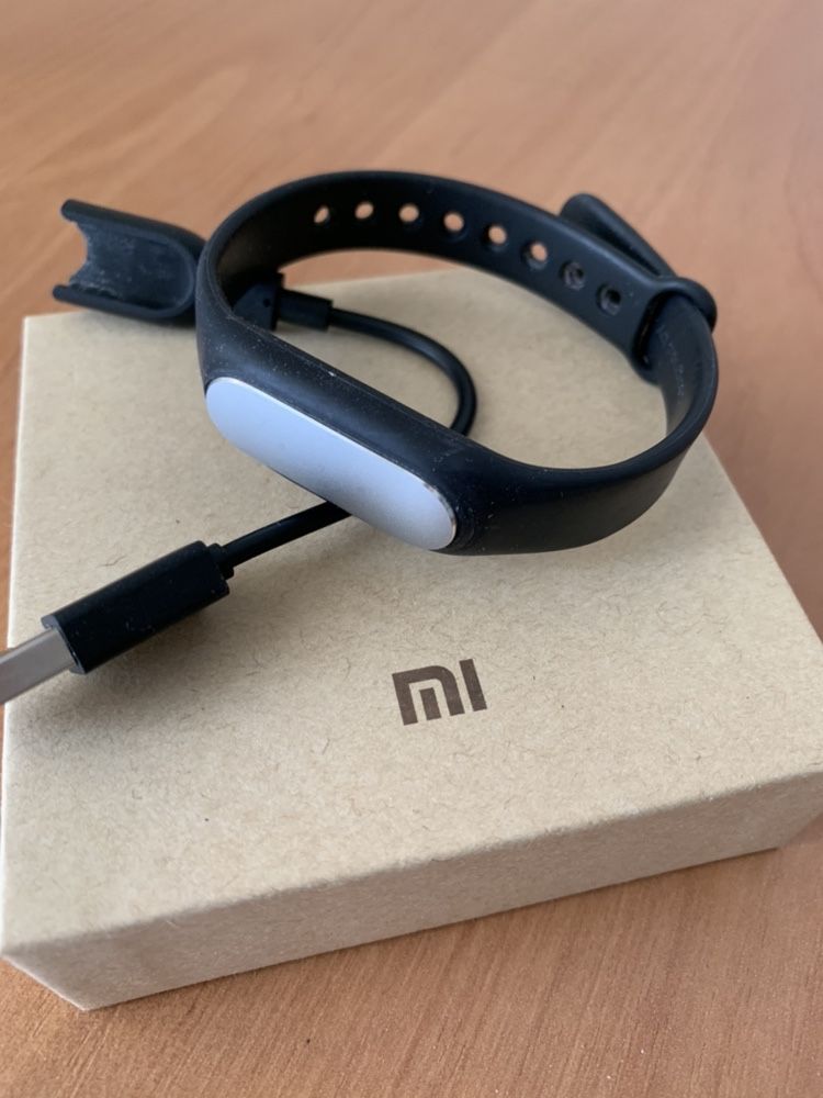 Фитнес браслет Xiaomi