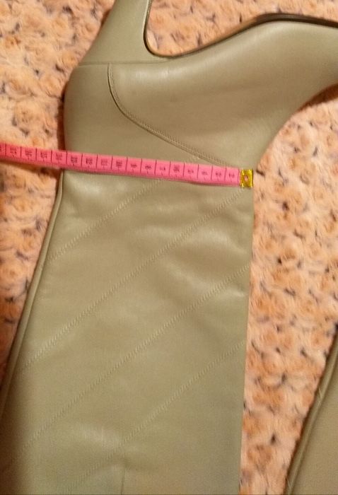 Чоботи жіночі, шкіряні