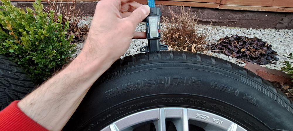 Alufelgi 16 5x115 Opony Zimowe 215 60 Astra J  Cascada Insignia Zafira