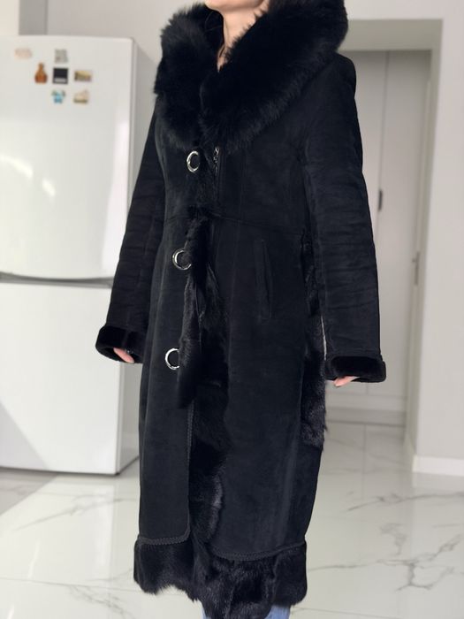 Женская натуральная дублёнка с мехом тосканы (овчина) р.44-46(м),чёрна