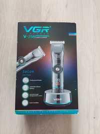 беспроводная машинка для стрижки волос и бороды VGR V-256