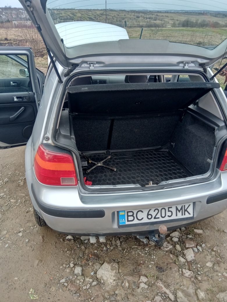 Продам авто Volkswagen golf