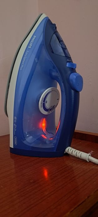 Праска Philips 200 гривень