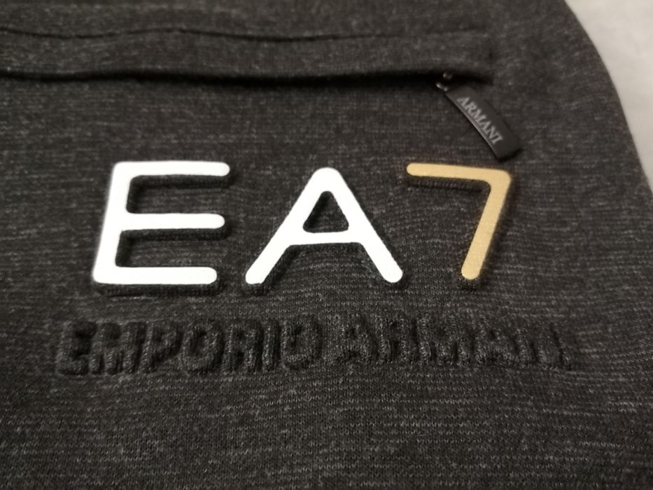 NOWE męskie spodnie dresowe Emporio Armani dres EA dresy L 40