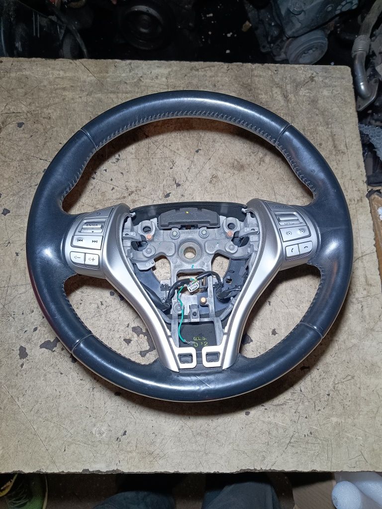 Kierownica multi funkcja skóra Nissan Qashqai II J11 oryginał