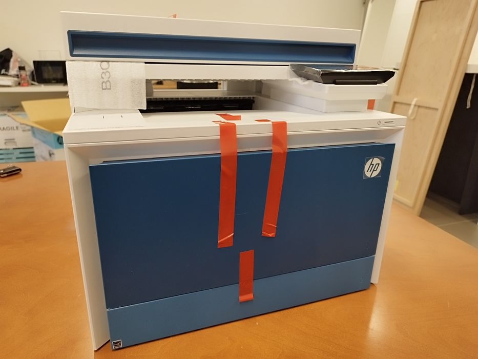 Impressora nova HP Color LaserJet Pro 4301fdw