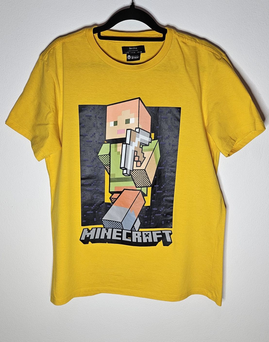 T-shirt amarelo S-M