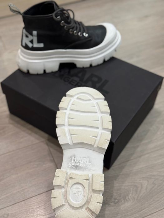 Шкіряні черевики  ботильйони Karl Lagerfeld KL43520 ОРИГІНАЛ! 39р.