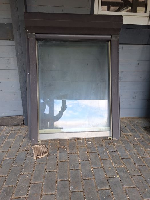 Okno dachowe PCV 94x118