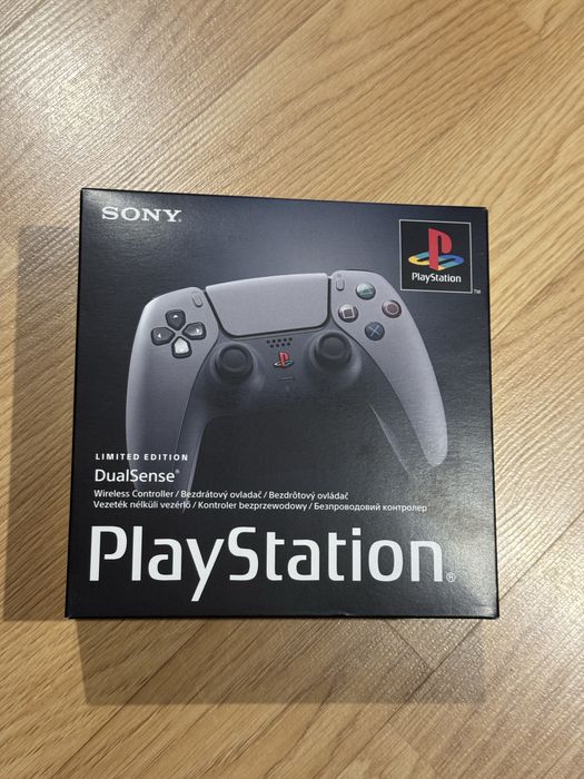 dualsense 30th anniversary ps5