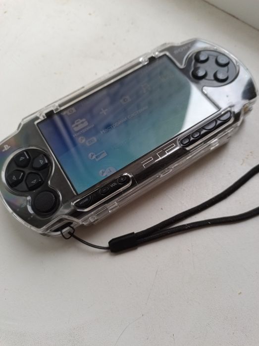 PSP 64гб игр под завязку.Акум6часов