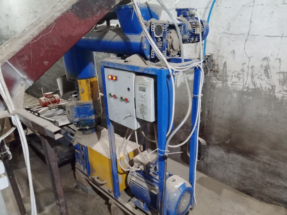 Peleciarka brikol sj25 15kw z kondycjonerem