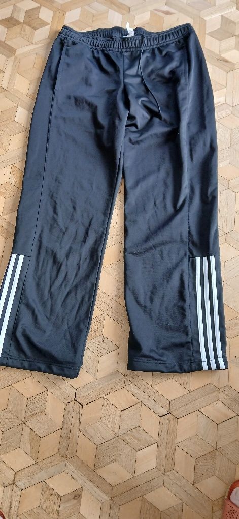 Dres adidas czarny nowy L-xl nowy