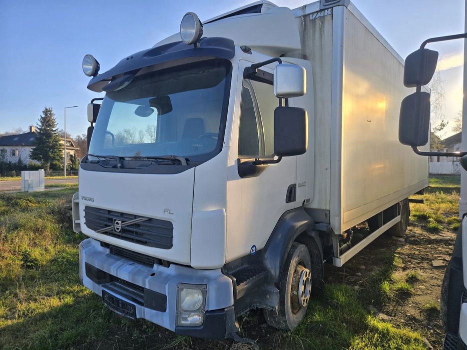 Volvo FL 240  DMC 11990kg