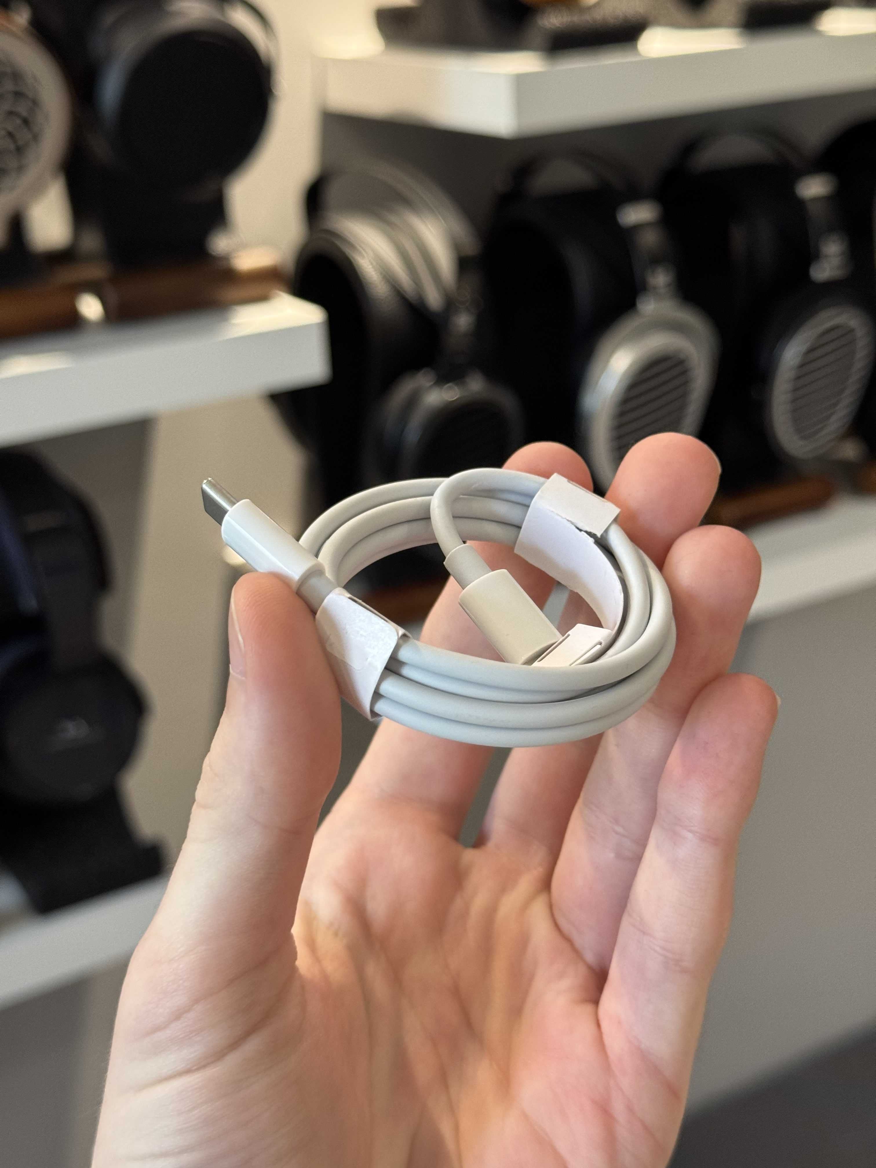 Biały kabel USB-C do USB-C kompatybilny z Apple iPhone