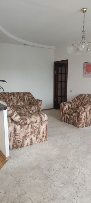 Шикарная ! 3 к. из.кввртира , р-н Залютино - 10 000 грн. ВСЕ ВКЛЮЧЕНО!