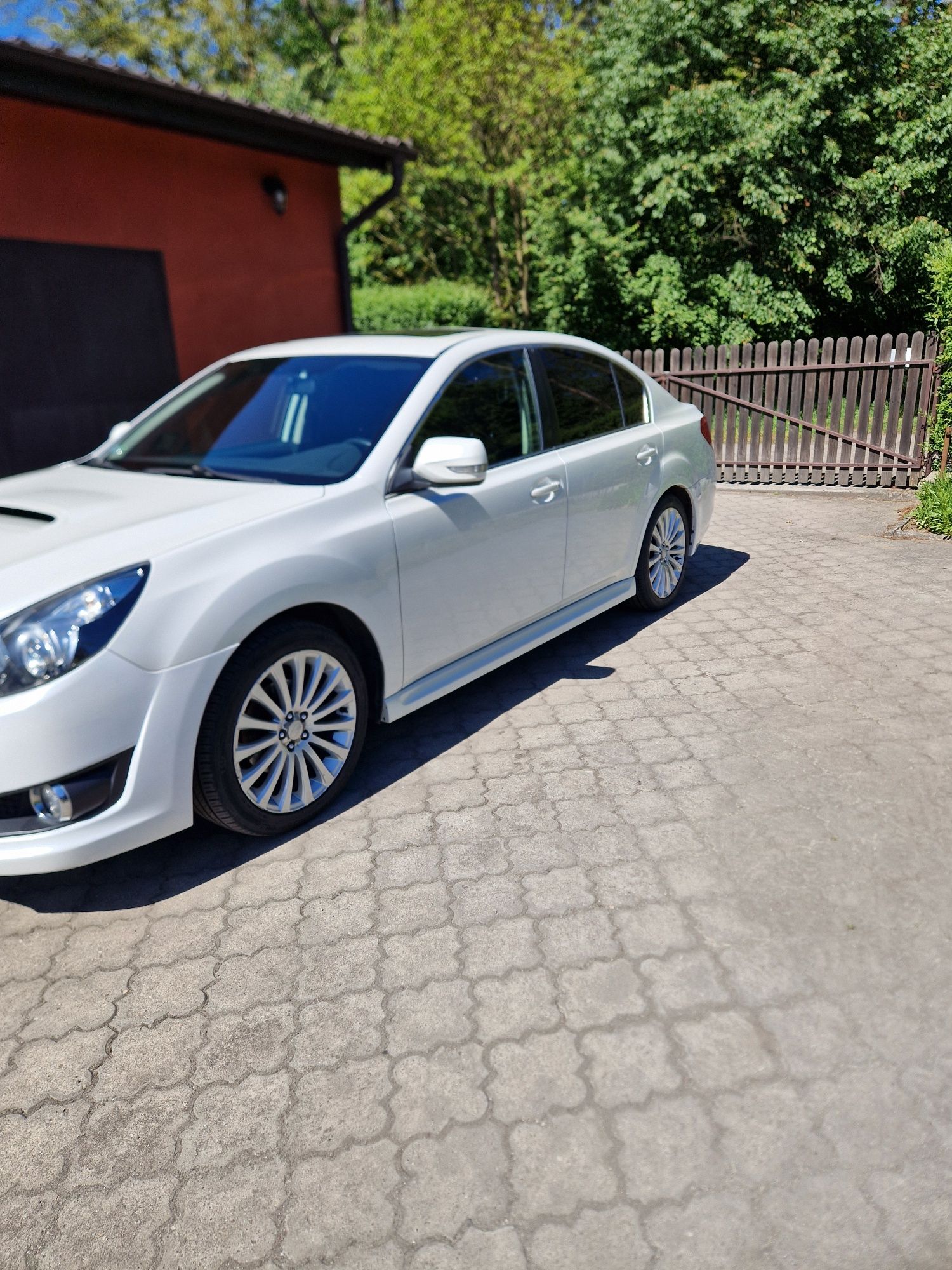 Subaru legacy V 2.0D 150km kupiony w polskim salonie zadbany