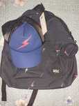 NOVA C/ ETIQUETA PACK Lightning Bolt Mochila + Estojo + Chapéu (A)