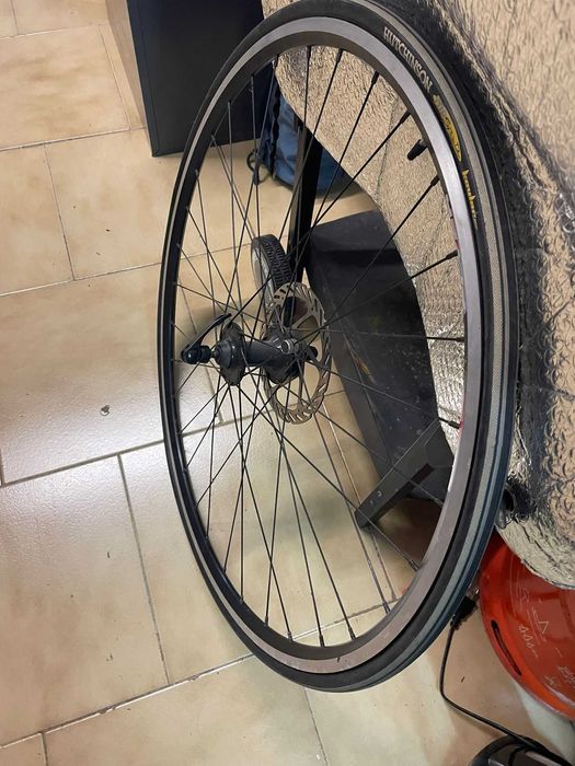 Conjunto de Rodas de estrada 26 com pneus hutchinson