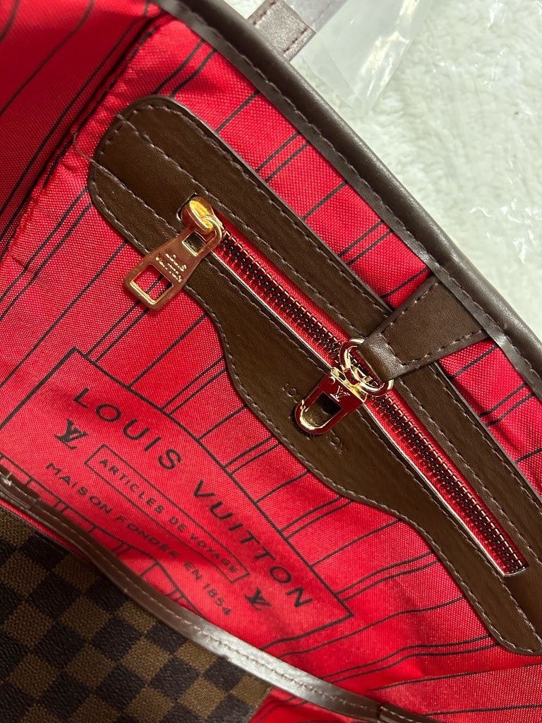 Torebka Shoperka skórzana Louis Vuitton model Neverfull skórzana