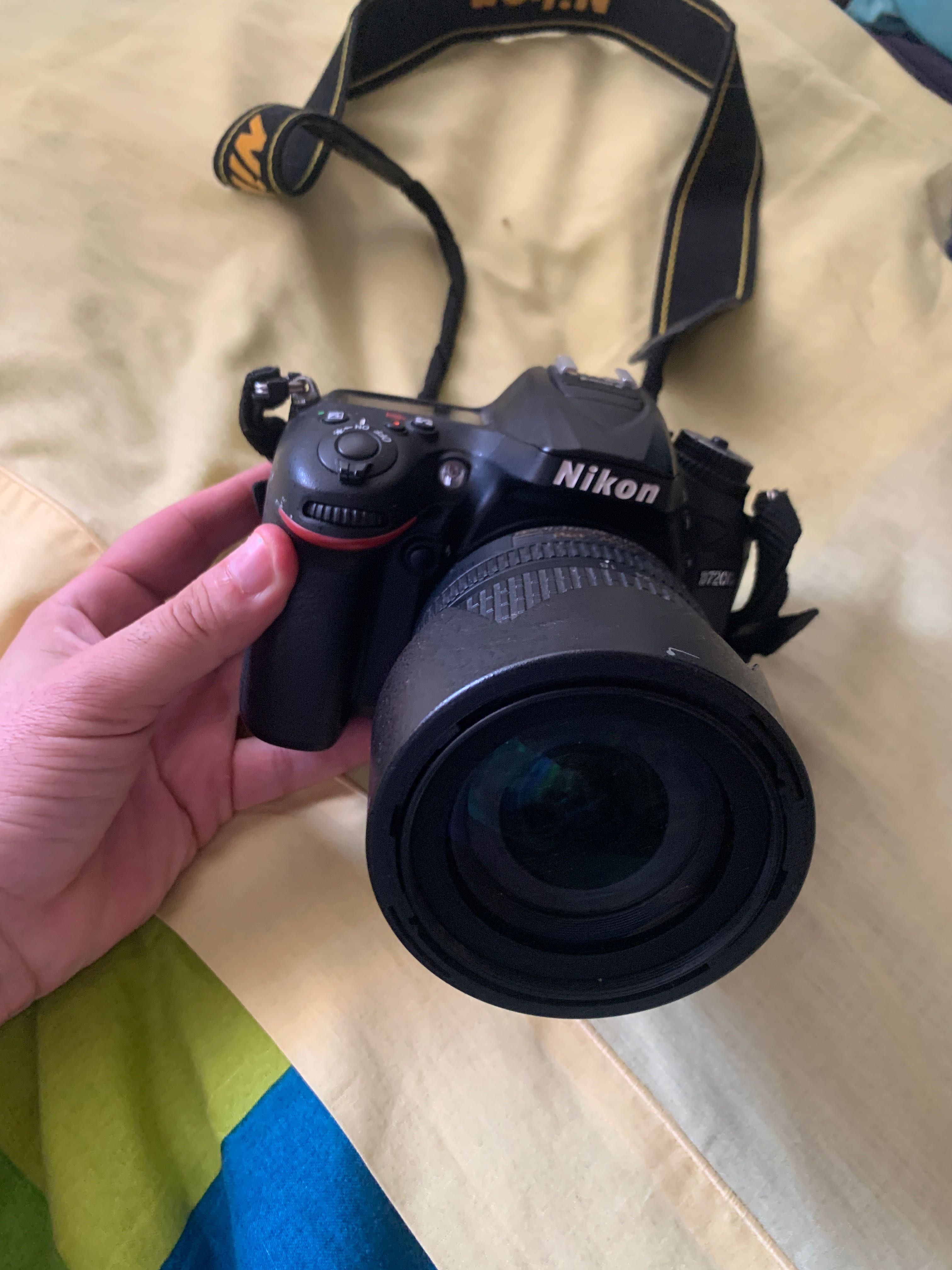 Vendo DSLR Nikon 7200