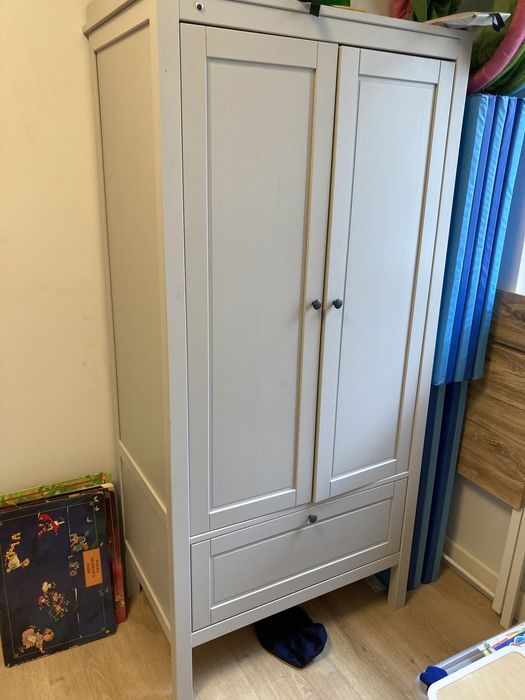 Szafa dziecieca szara SUNDVIK z Ikea
