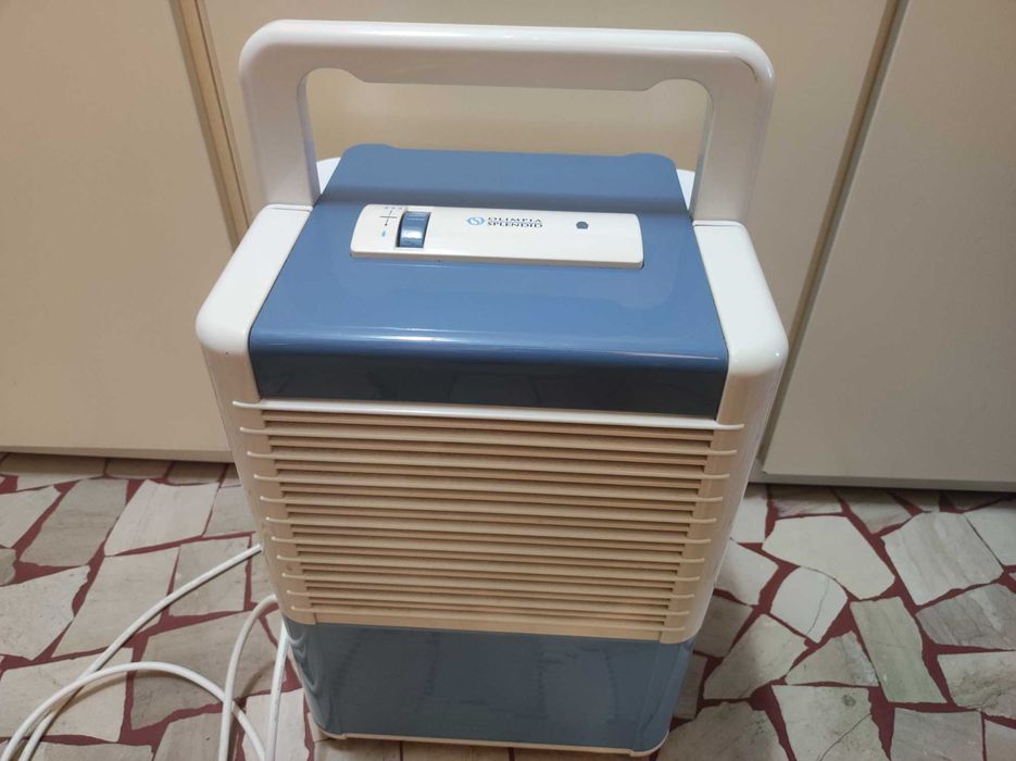 осушитель воздуха мини Deumidificatore Olimpia Splendid 01187