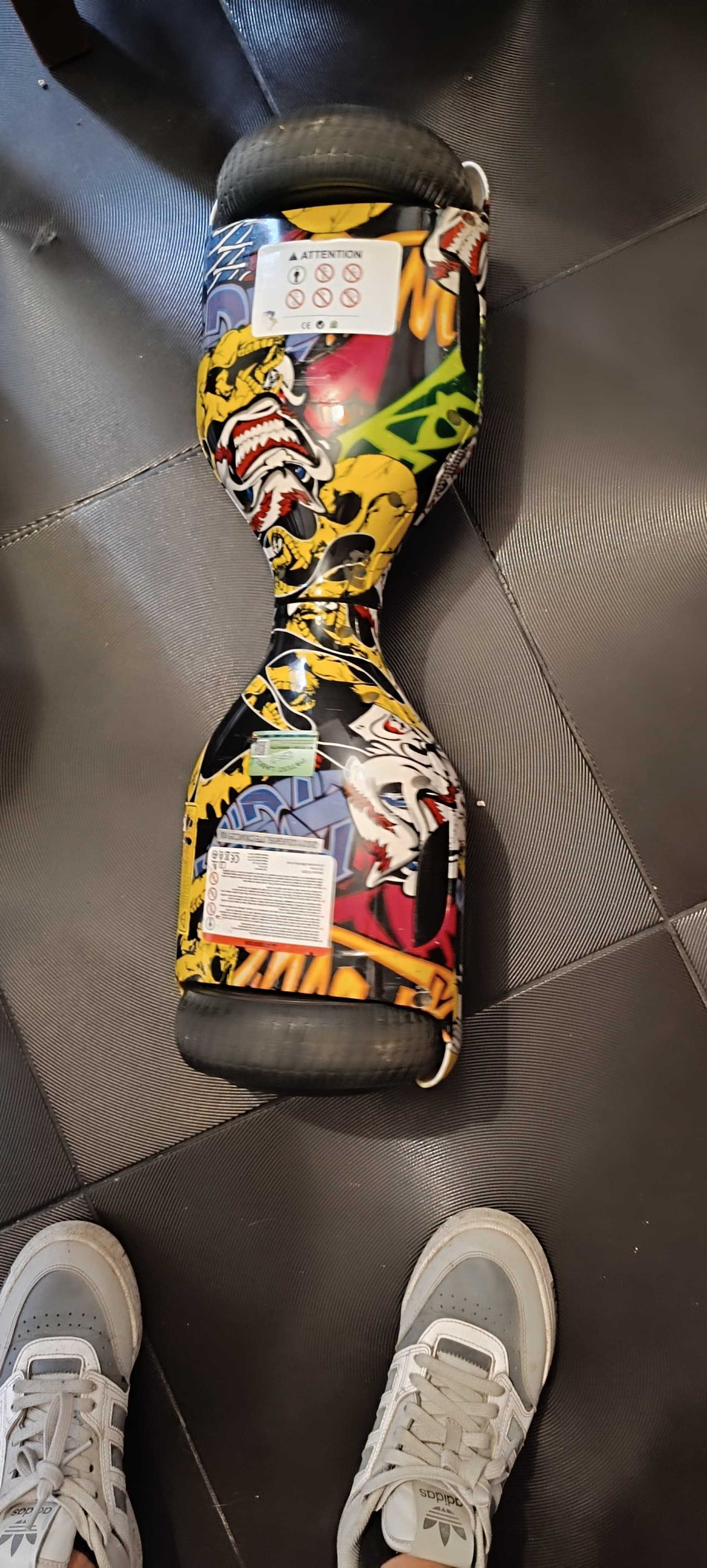 hoverboard com cadeira em exelente estado