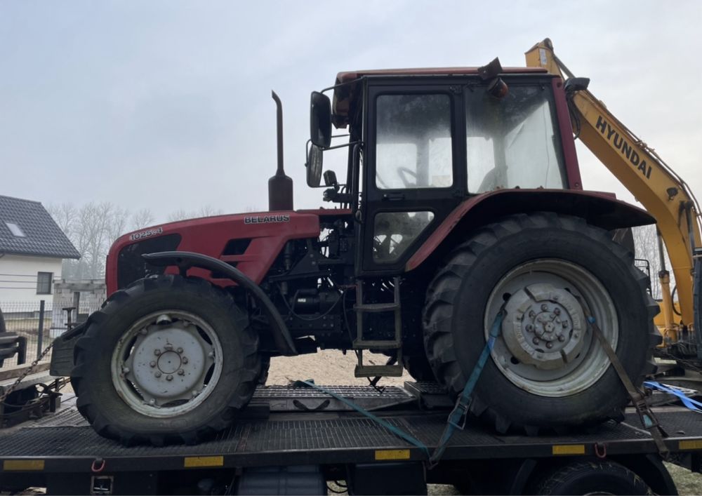 Transport ciągników rolniczych przyczep auto pomoc