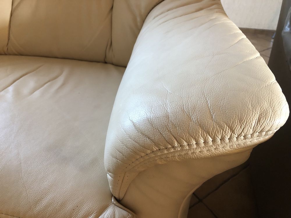 Продам щкіряний комплект диван та крісло шкіряний диван