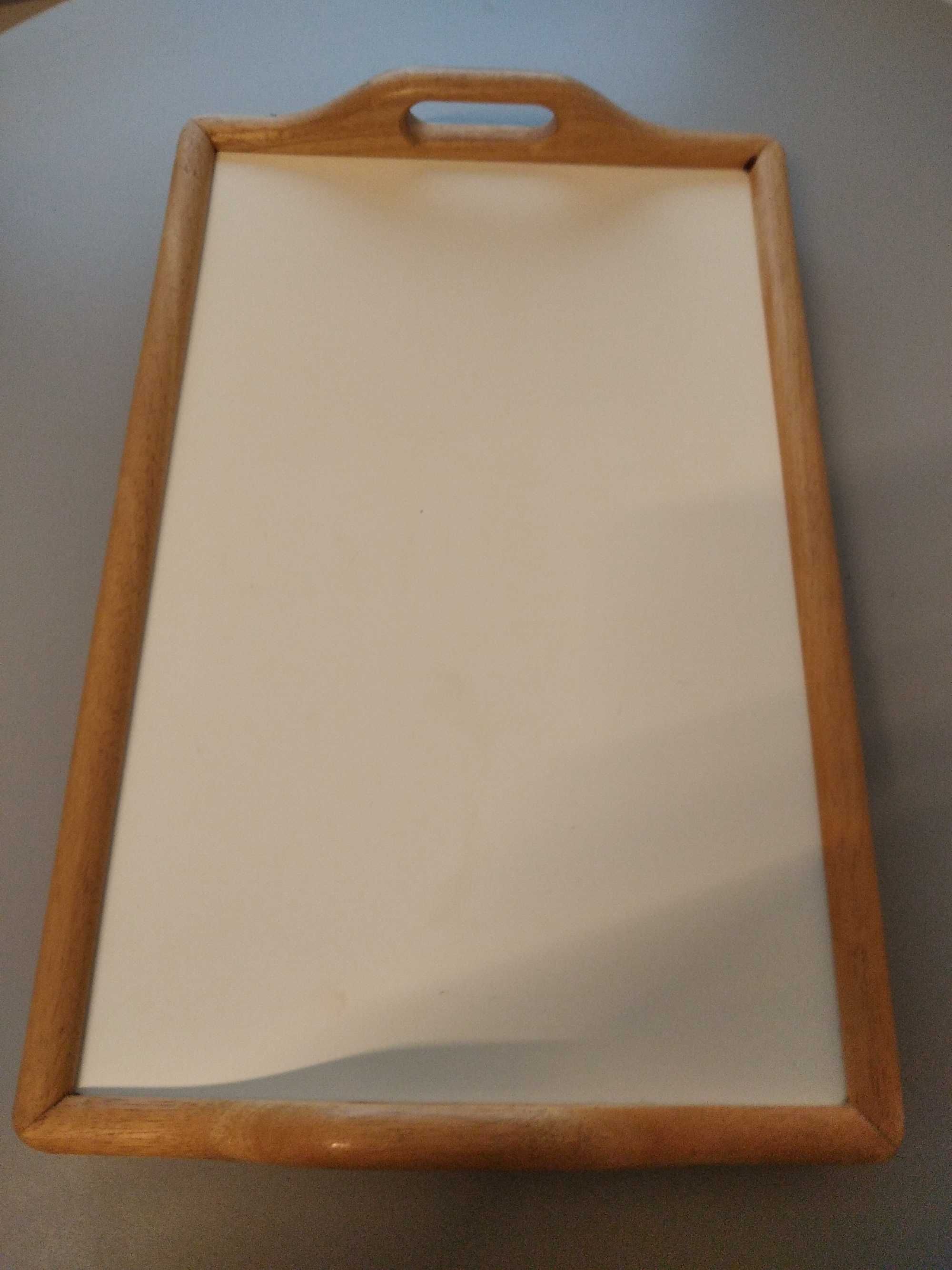 Tabuleiro para cama ou Sofá