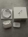 APPLE AirPods Pro 2 ANC Lightning