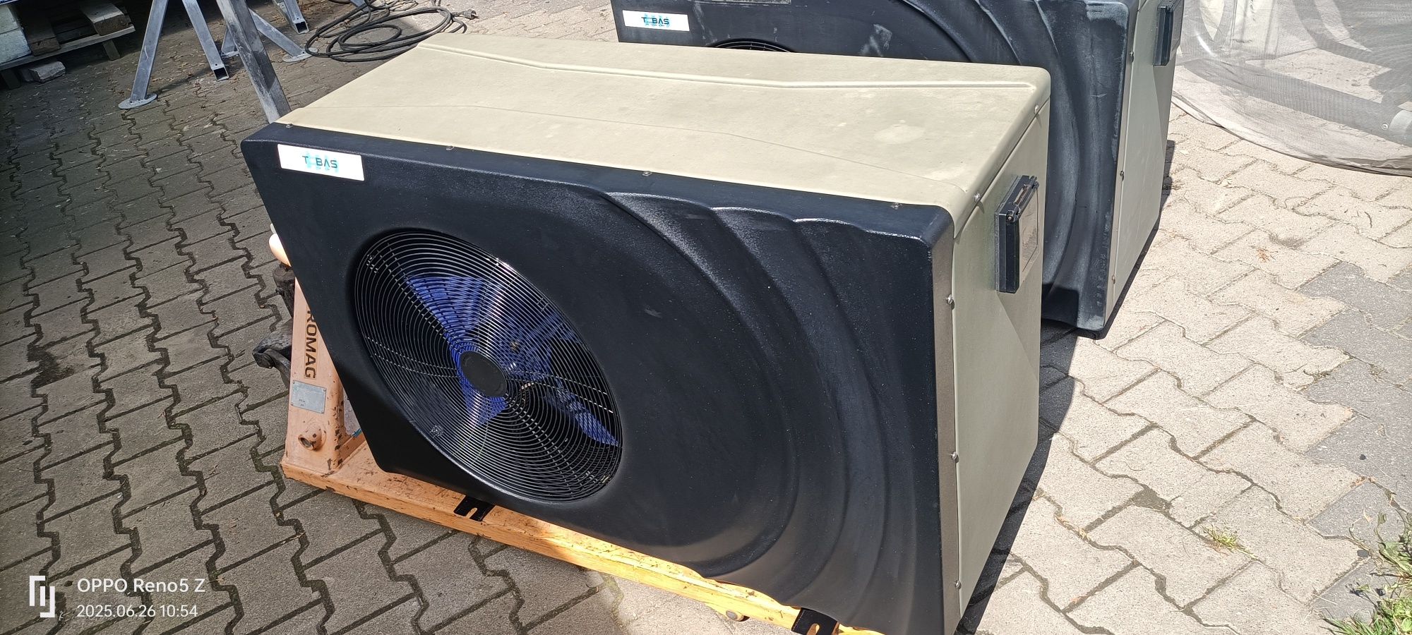 Basenowa pompa ciepła INWERTER do 80m3 wody.TEBAS M 16.5 KW