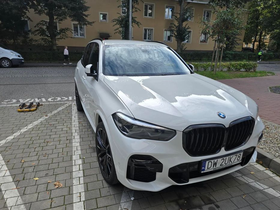 BMW X5 BMW x5 zadbana, super wyposażona wersja
